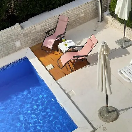 Apartment Villa Gregovica 2 Apartmani & Suit Pula