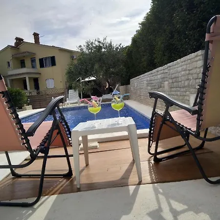 Villa Gregovica 2 Apartmani & Suit Pula