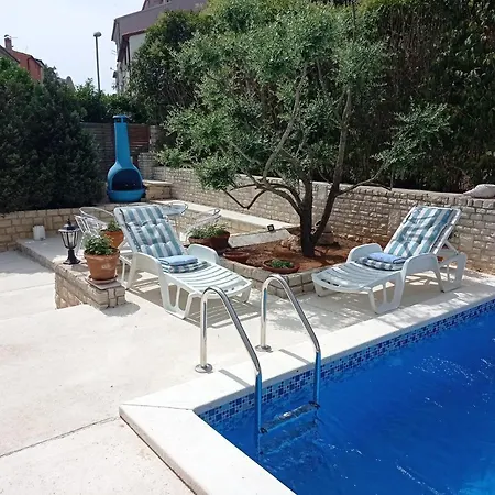 Apartment Villa Gregovica 2 Apartmani & Suit *