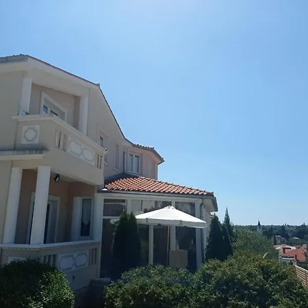 Villa Gregovica 2 Apartmani & Suit Apartment